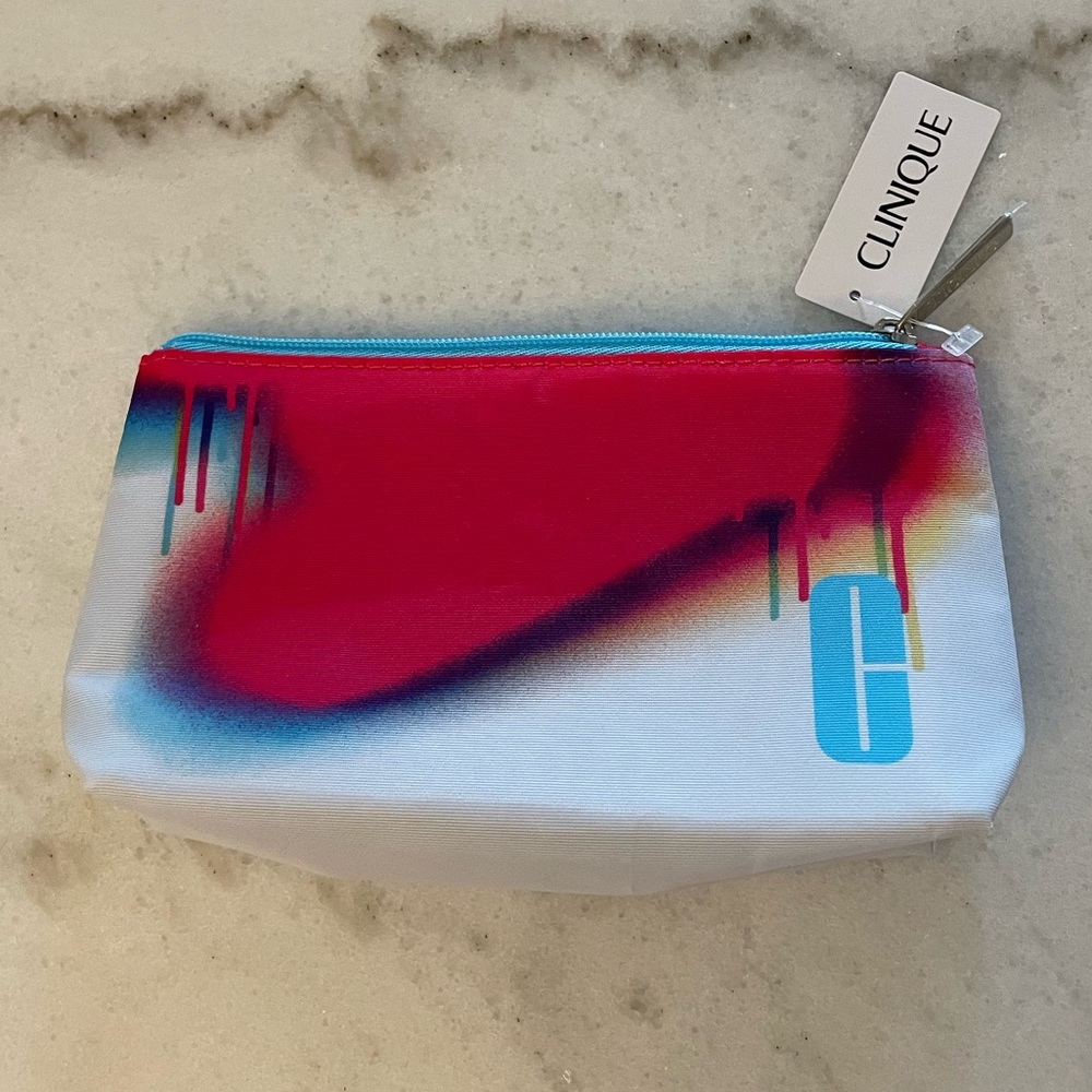 🩵6/$30 — Clinique Multicolor Cosmetic Bag - Picture 2 of 5